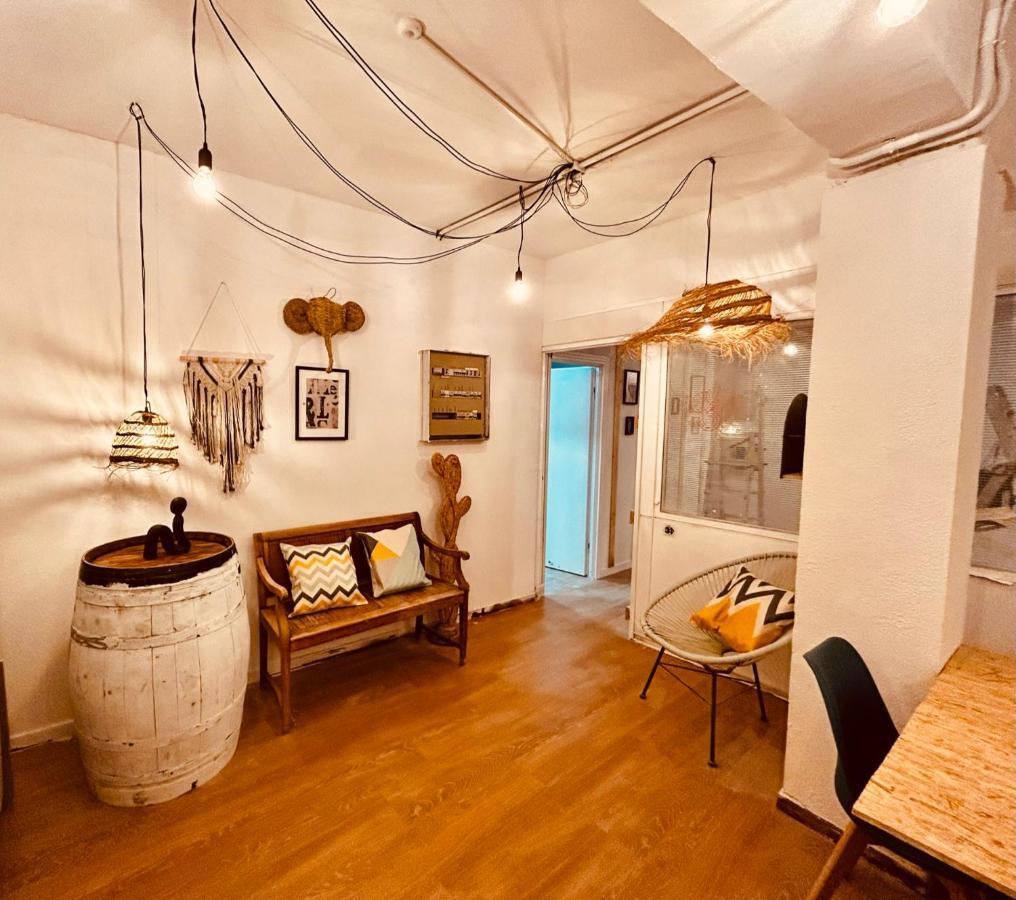 Boga Hostel 马德里 外观 照片