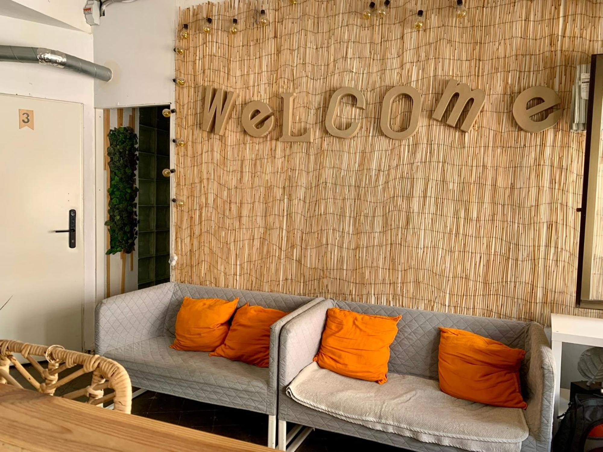 Boga Hostel 马德里 外观 照片